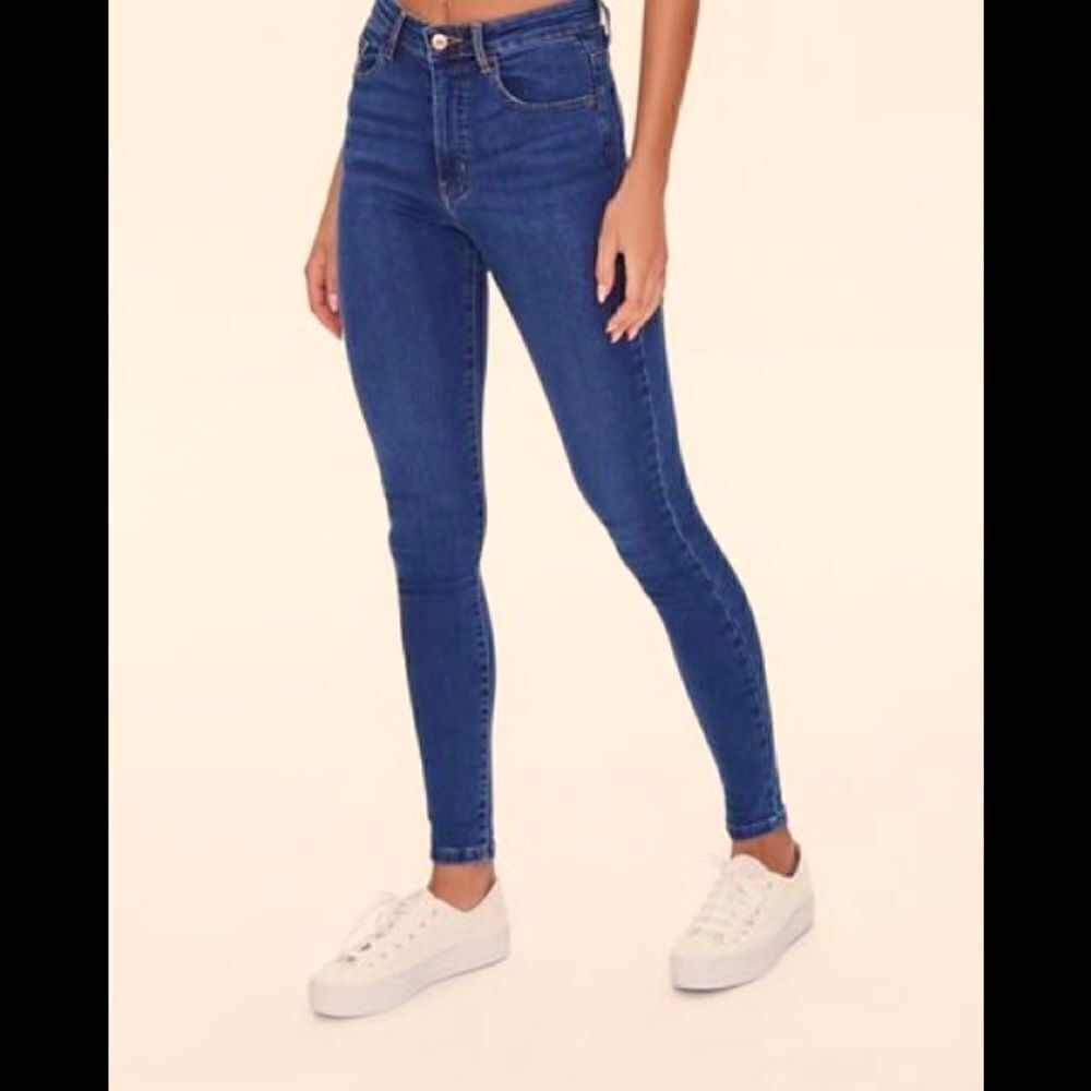💥Forever 21 Mid Rise Skinny Jeans Size 29